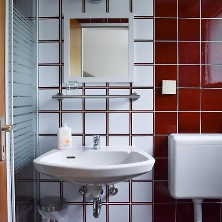 Mads Pensjonat Kolonia